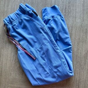 Vince Camuto Scrub Jogger Pants